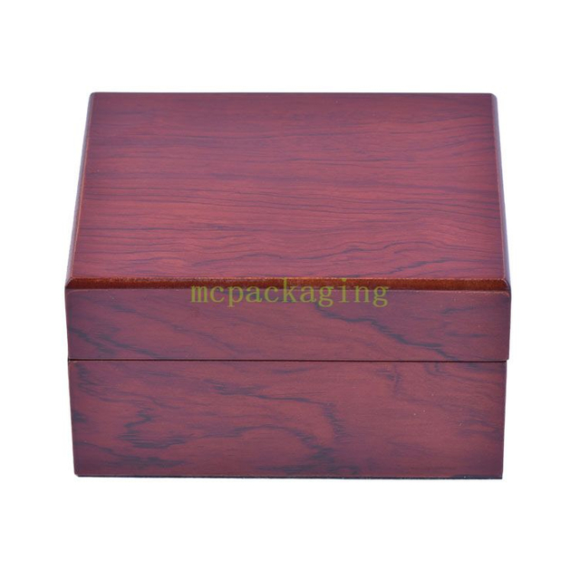 صندوق تعبئة الساعات الخشبية اللامعة الفاخرة المخصصة من WoodBox Factory