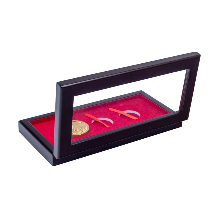 Luxury Custom Logo 3 Slots Collection Coins Wood Box Box Souvenir MDF Wooden Silver Coin Box لعرض Woodbox