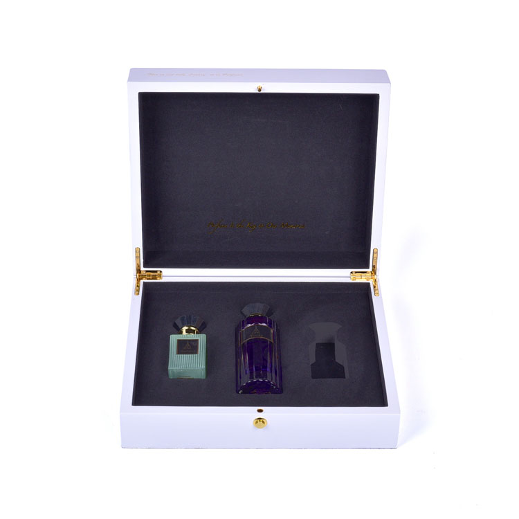 مجموعة علب العطور ذات الطراز الإسلامي الأكثر مبيعًا مكونة من 3 زجاجات