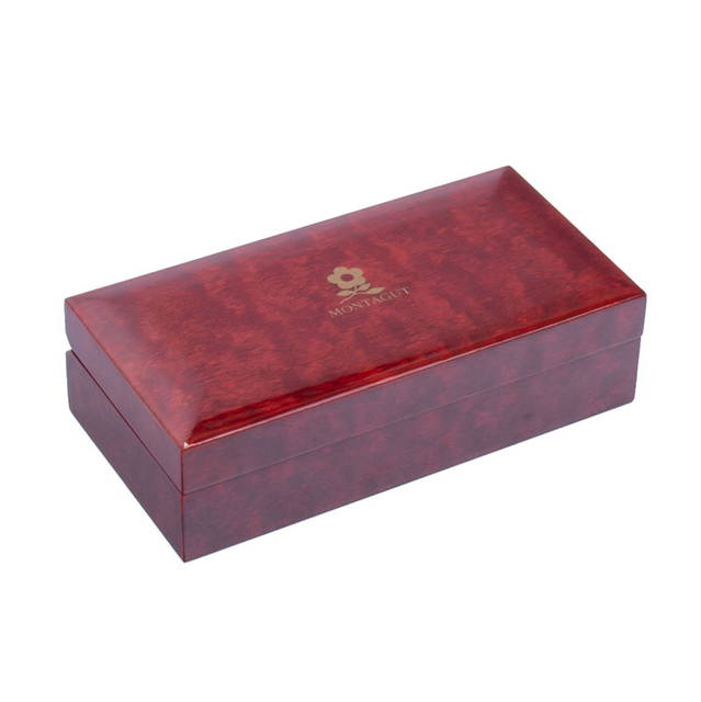 القيقب مع خشب القلم الخشب الخشبي الخشبي